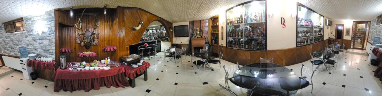 Danisimo Hotel Tbilisi Exteriör bild